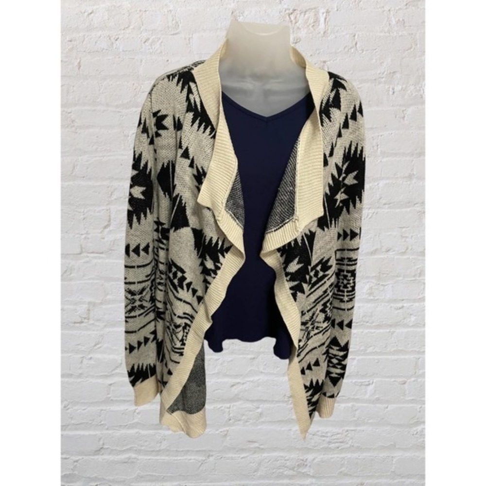 Charlotte Russe Cardigan